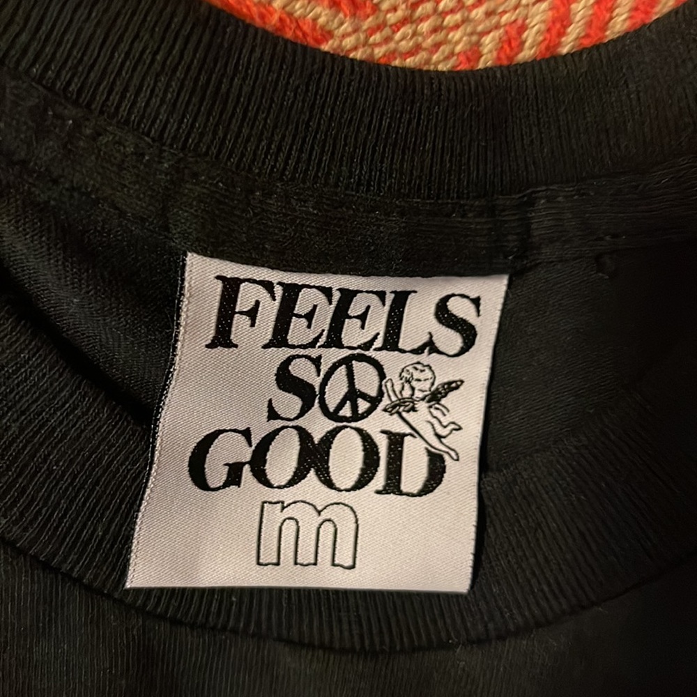 Feels so Good - Picture 2 of 4